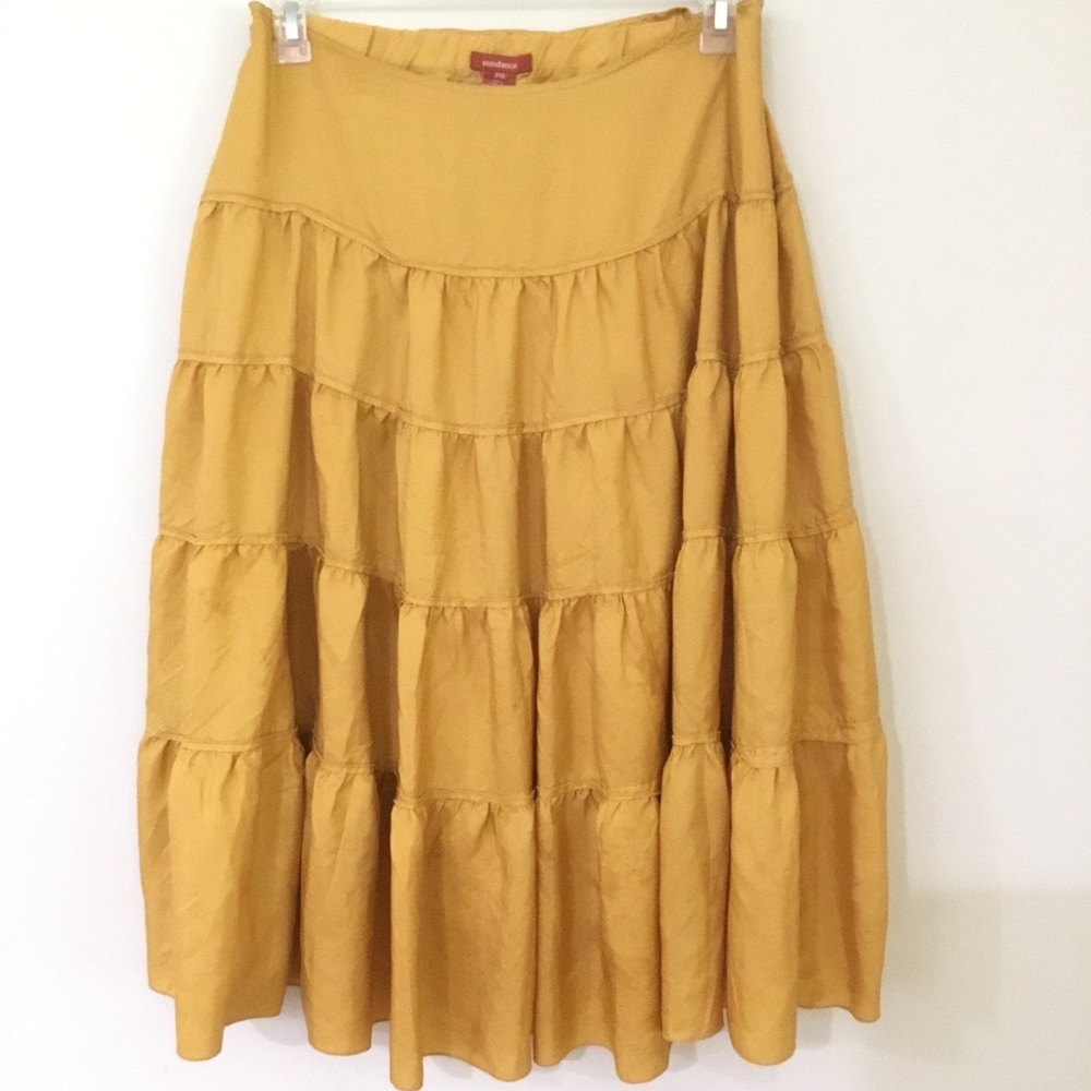 ✅SOLD✅SUNDANCE 100% silk fully lined ruffled